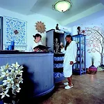 Alba Wellness & Hotel