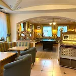 Alba Wellness &