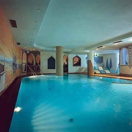 Alba Wellness & 3*