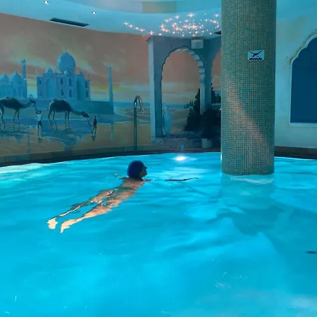 Alba Wellness & فندق