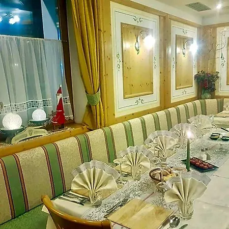 Alba Wellness & 3* Canazei