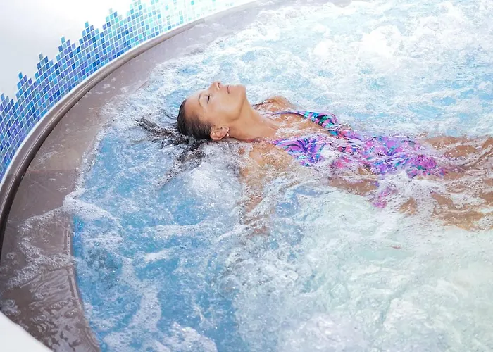 Alba Wellness & מלון 3*