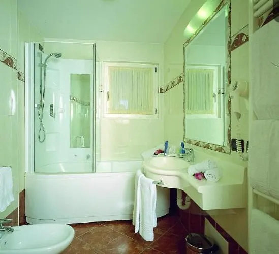 Отель Alba Wellness & Канацеи