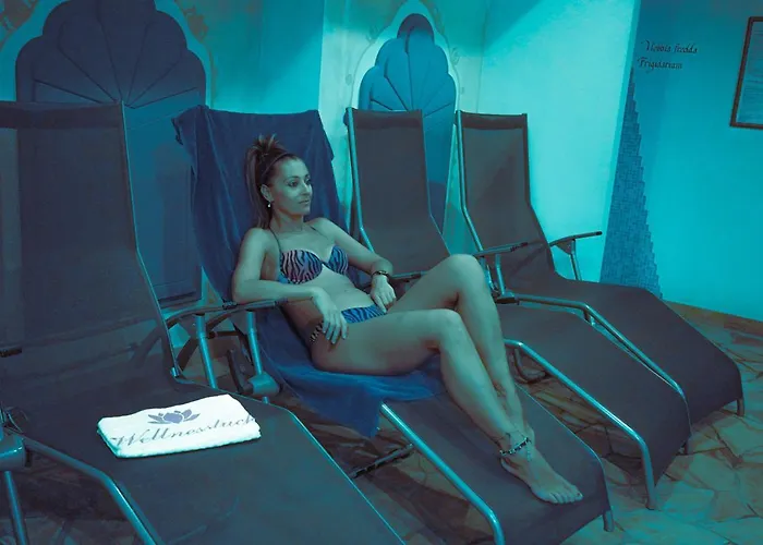 Alba Wellness & Отель