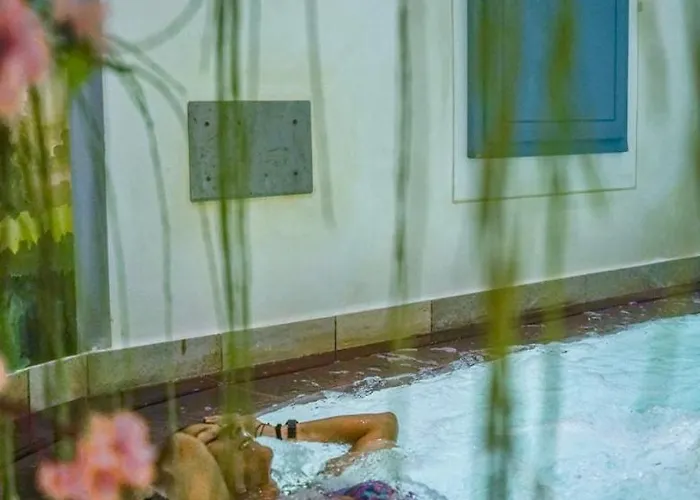 Отель Alba Wellness &