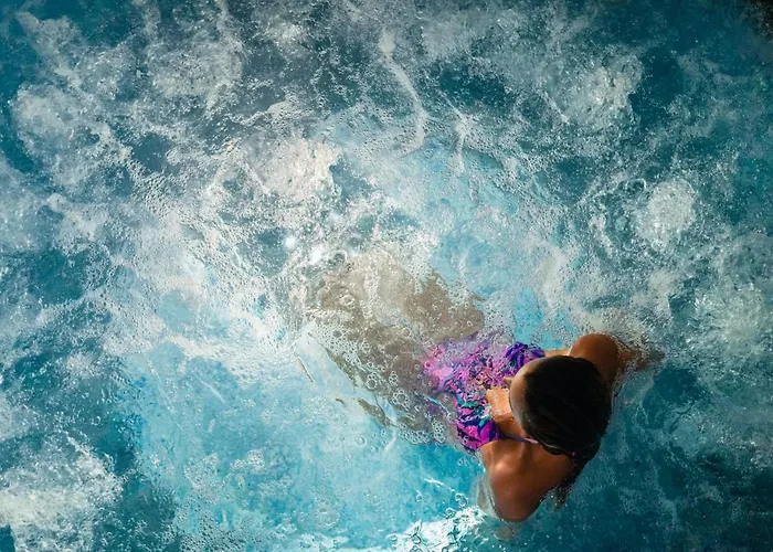 Alba Wellness & מלון קאנזיי